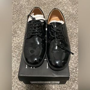 Boys tuxedo shoes size 13